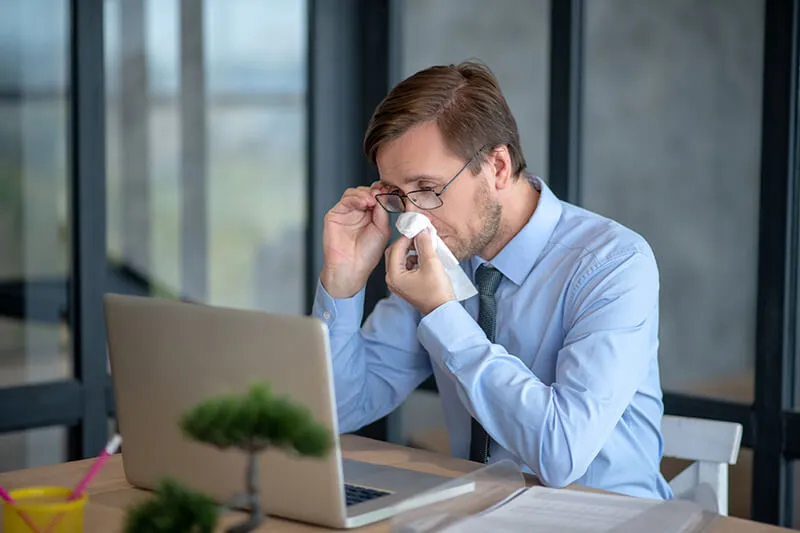 Natural Tips to Relieve Your Seasonal Allergies Allergies